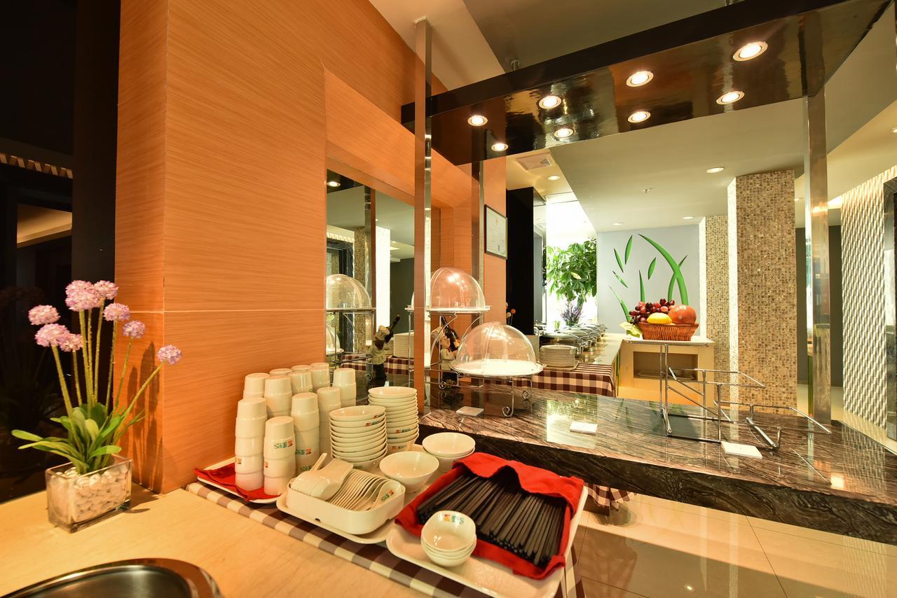 Jinjiang Inn Haikou Binhai Avenue Qilou Old Street Exterior photo